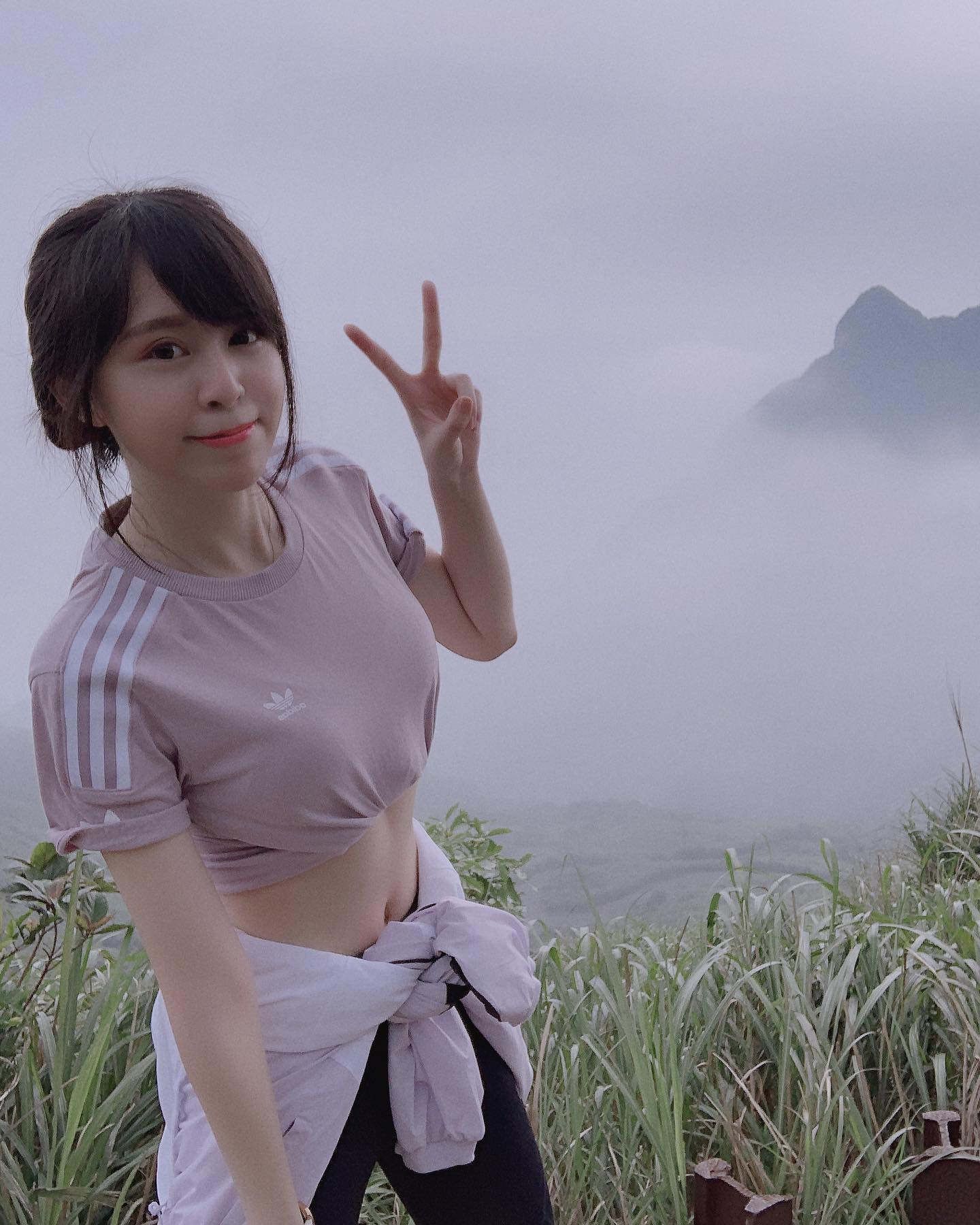 「瑞咪」滿滿的「性感自拍」畫面好誘惑啊，深不見底的程度讓人太吃驚！-第1章-图片1