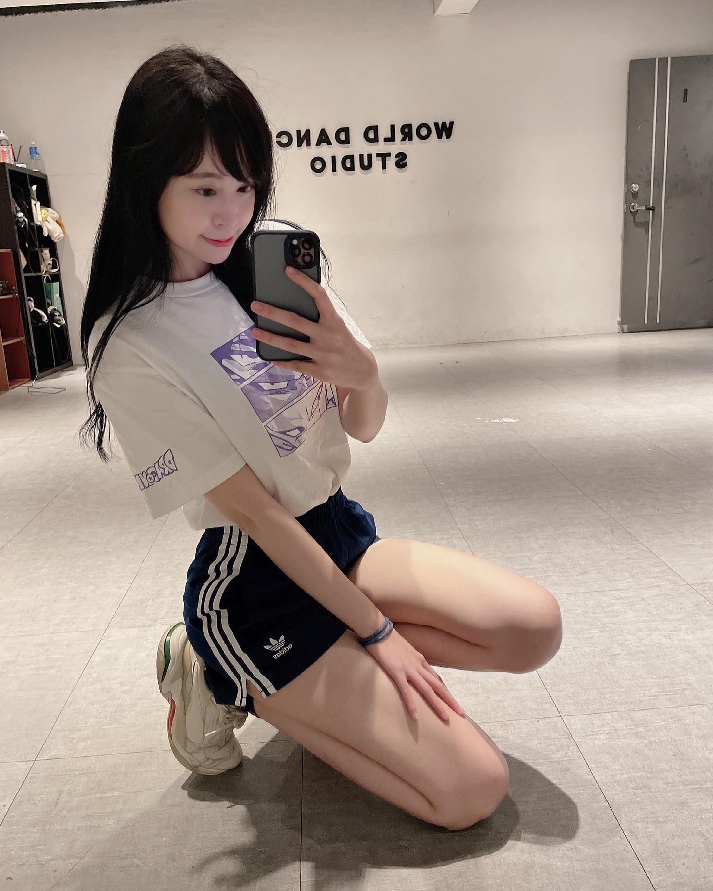 「瑞咪」滿滿的「性感自拍」畫面好誘惑啊，深不見底的程度讓人太吃驚！-第1章-图片3