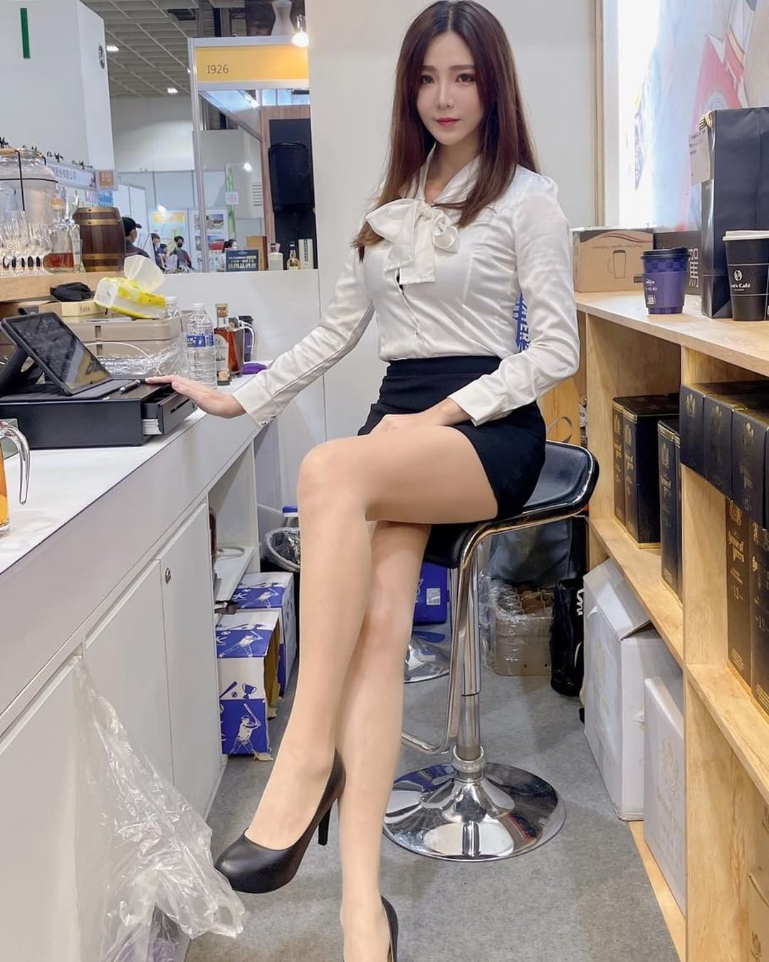 溢奶妹「Revy Lin 凱C」滿到要溢出來的美胸！「飽滿形狀」真的太邪惡了-第1章-图片3