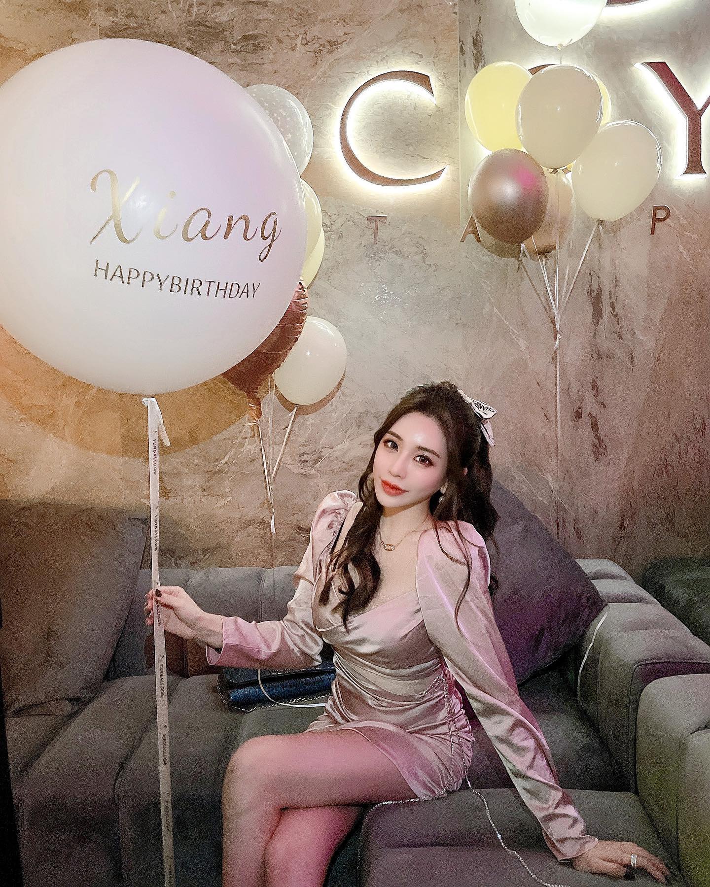 火辣正妹「湘湘」根本是仙女下凡！雙眸超電，前凸後翹的「Ｓ曲線」太強大！-第1章-图片9