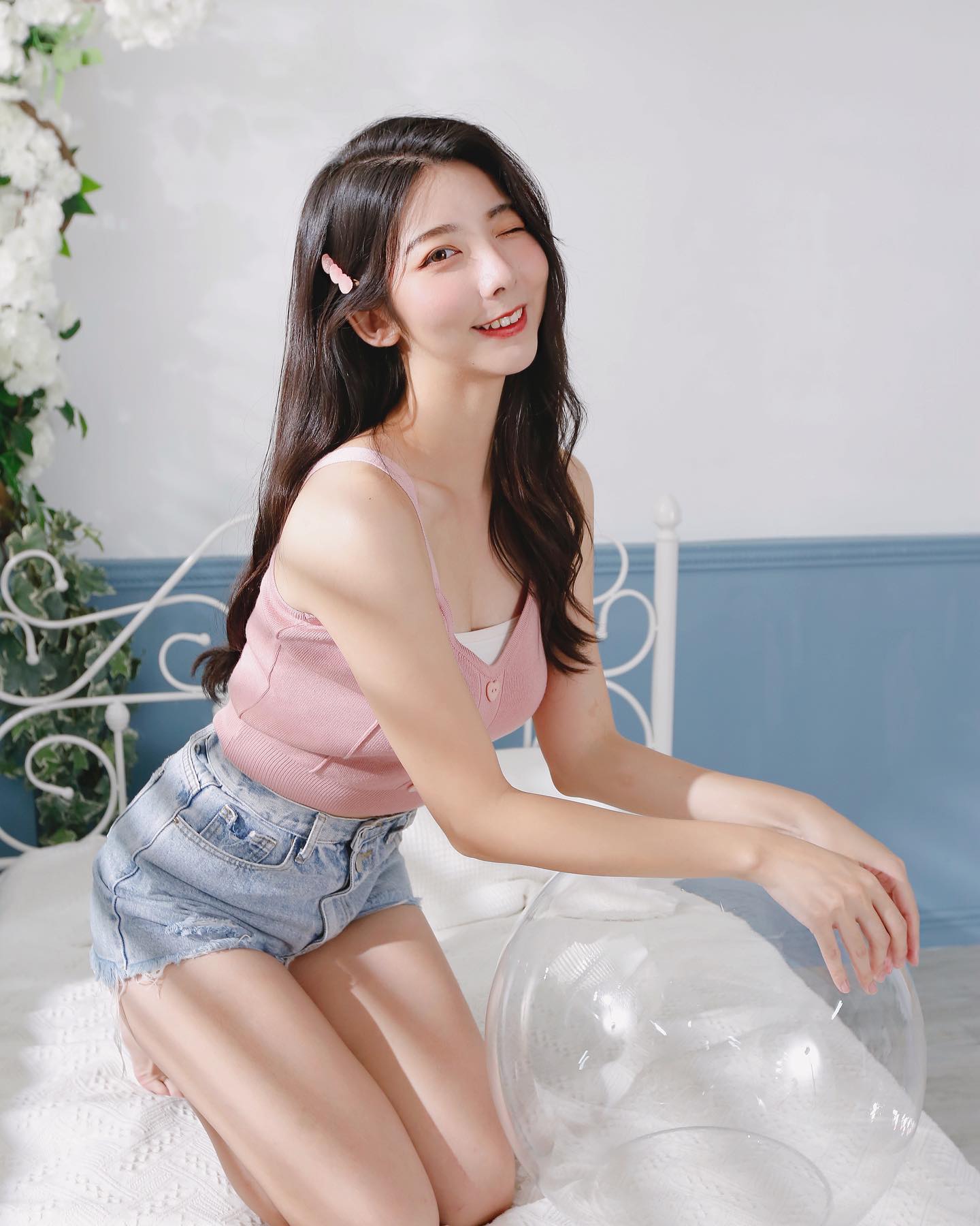 極品正妹「蘇蘇」正面還有「超優質爆乳美胸」甜甜一笑就讓你感受到戀愛的溫度！-第1章-图片7