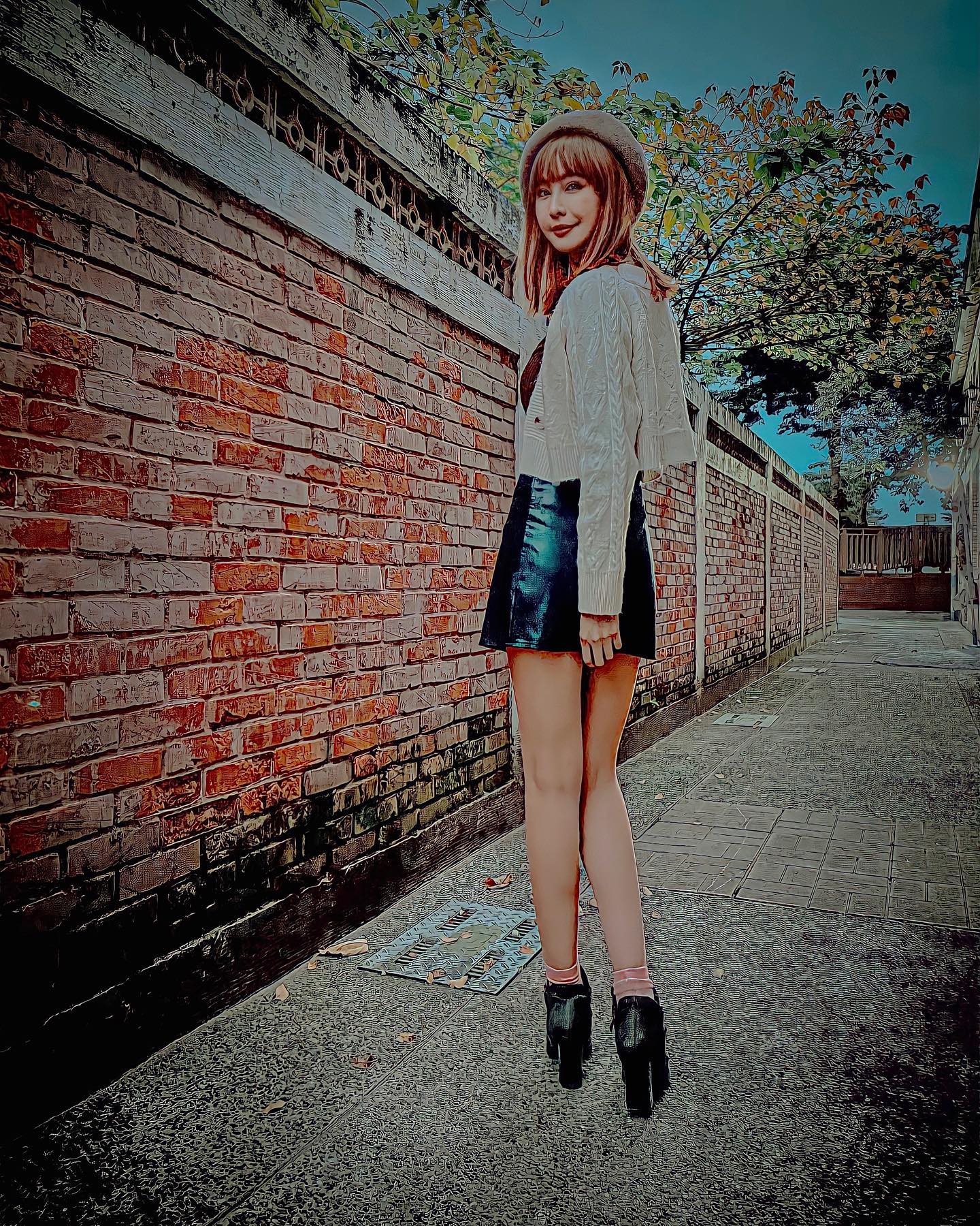 甜美正妹「李采依」胸前「渾圓飽滿」讓人衝動！前凸後翹好身材！-第1章-图片7