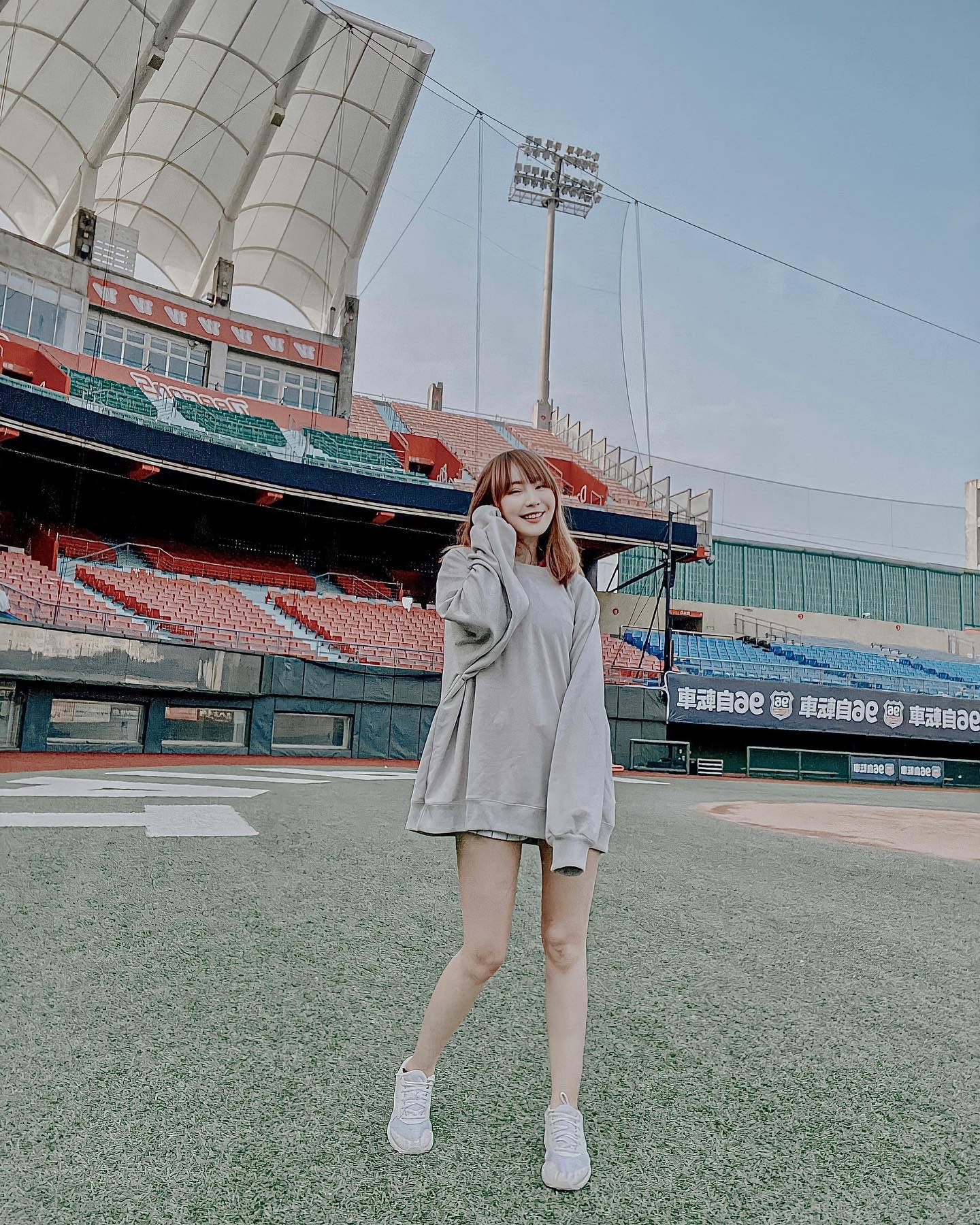 甜美正妹「李采依」胸前「渾圓飽滿」讓人衝動！前凸後翹好身材！-第1章-图片10