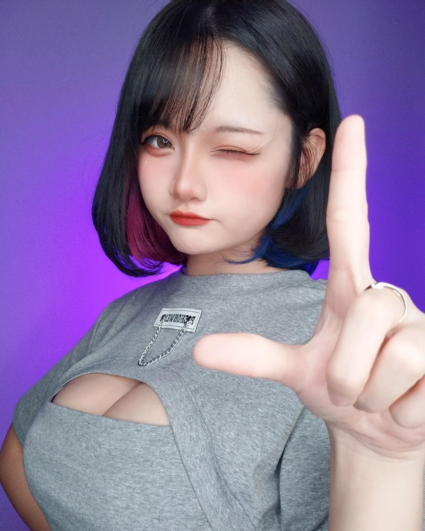 巨乳coser「小魚KIKO」每個造型都要有奶！展現「絕美顏值」嗨到快升天-第1章-图片8