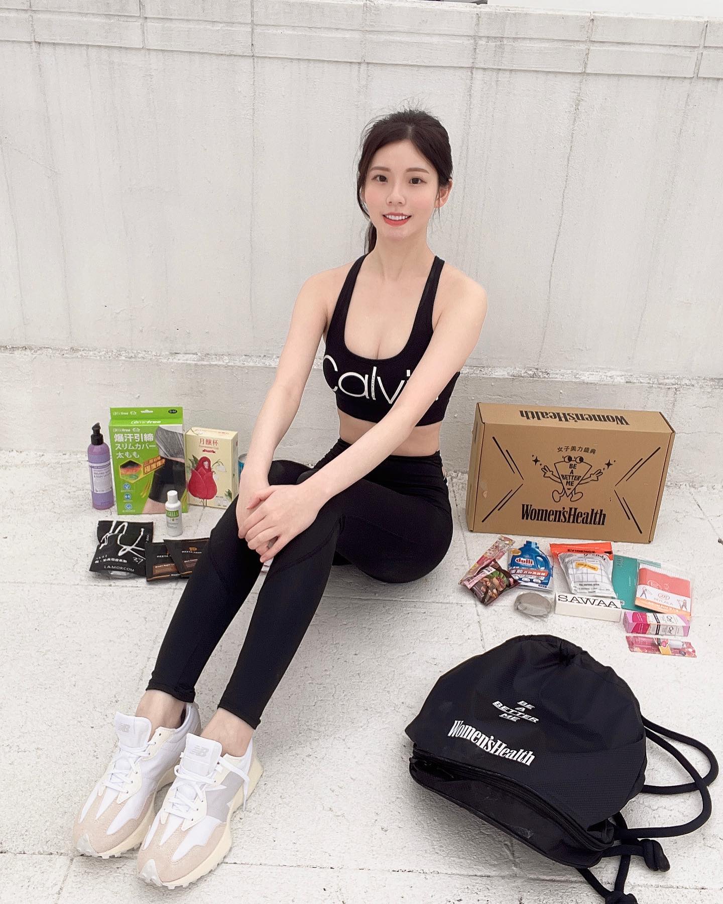 「陳白白」S曲線超火辣，展現深長事業線，甜美笑容看了立刻融化！-第1章-图片10