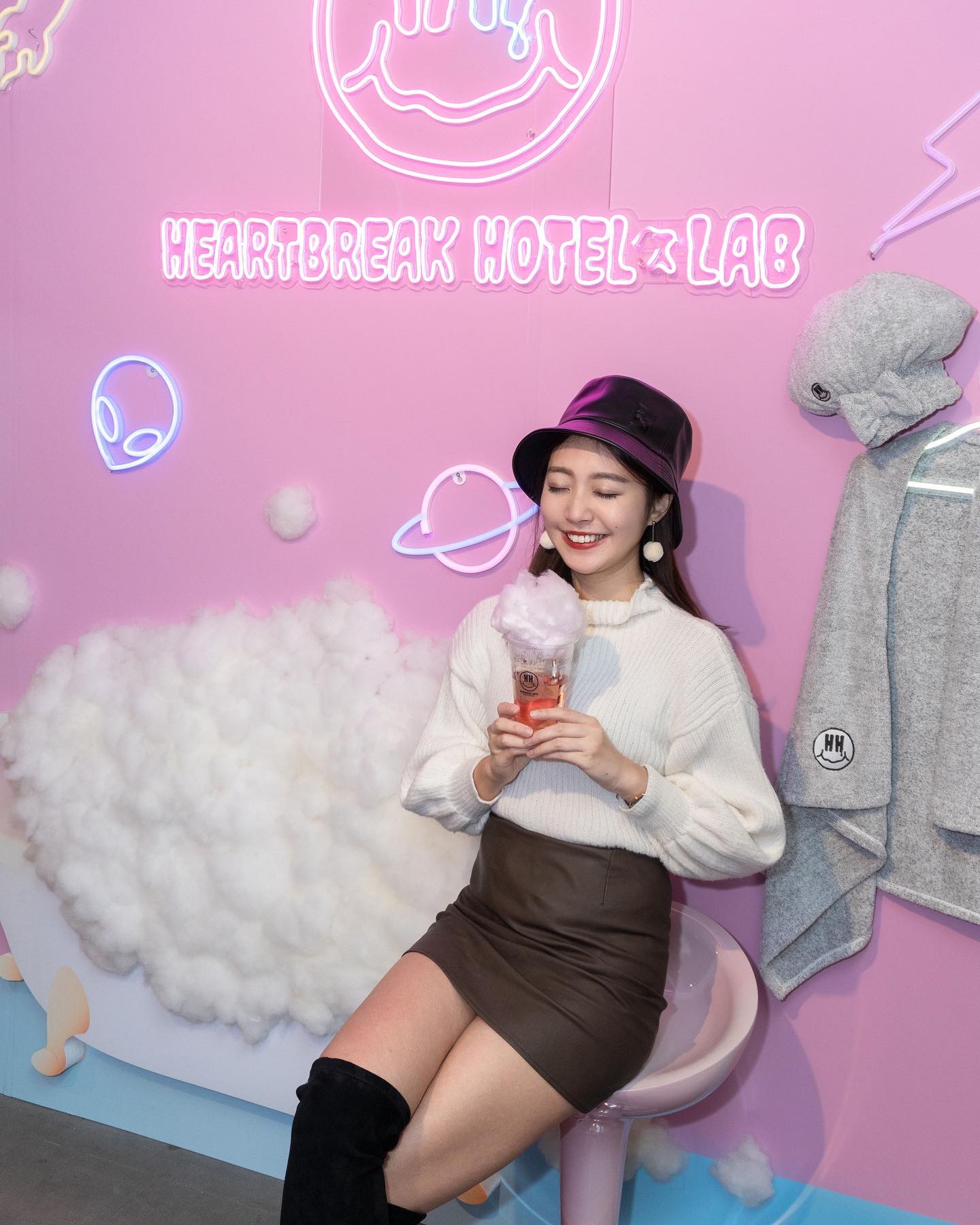 美艷迷人「饒詩婕」火辣美照一定要誓死追隨！人美心善網友都戀愛，被曲線辣暈了！-第1章-图片5