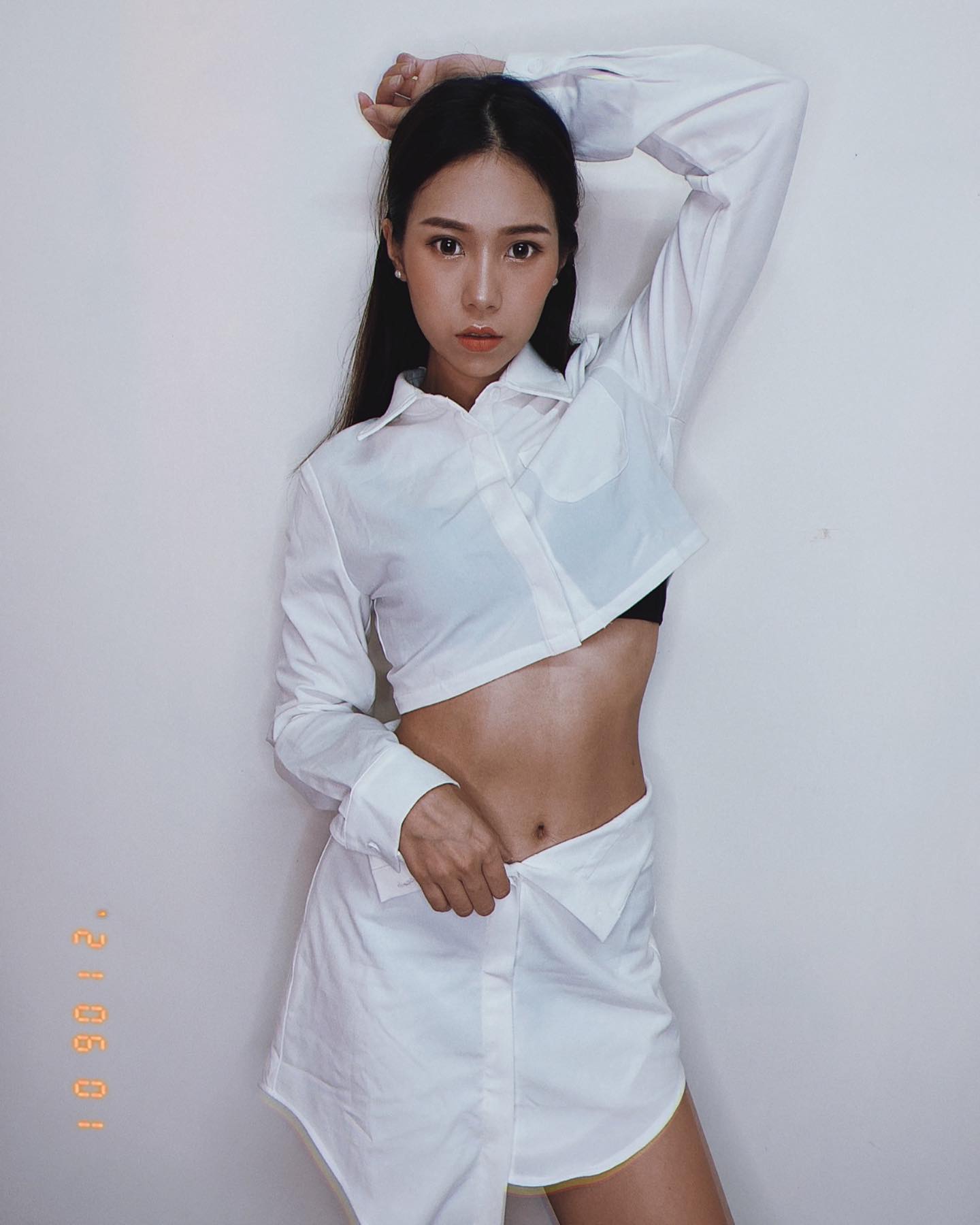 「郭盈瑩」笑起來立刻讓人融化！ 小背心下還有大大秘密「雪白肉球」差點炸出！-第1章-图片5