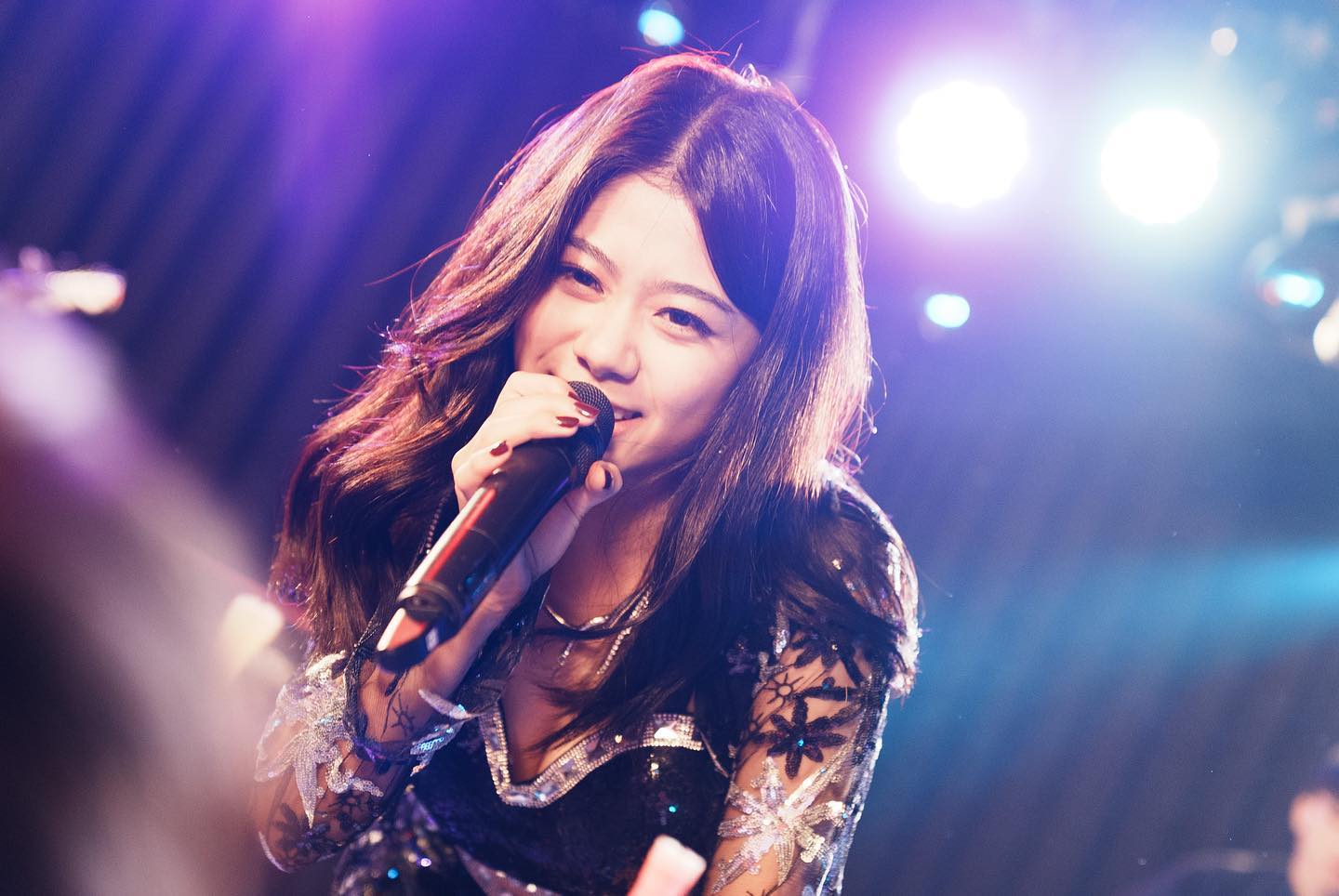 超高顏值正妹「松鼠」甜美面孔下的火辣身材，「蠻腰美腿」活力滿滿-第1章-图片7