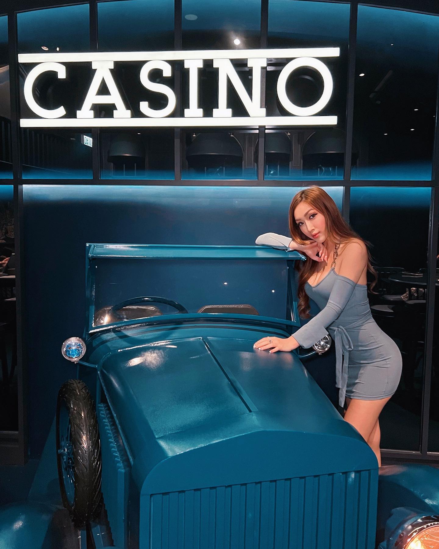 火辣御姐「吳熙榆」超長事業線照瘋傳！大片雪白肌膚露出絕美性感啊！-第1章-图片9