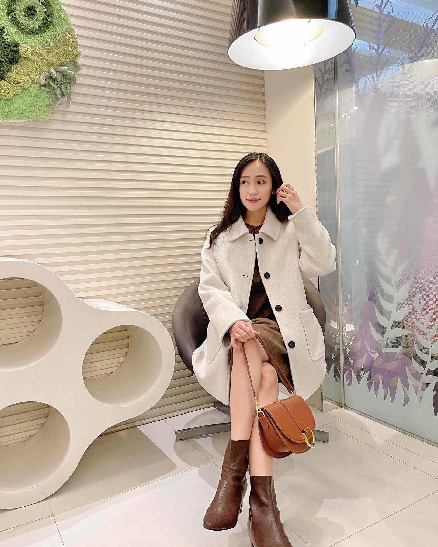 優質正妹「韋韋安」燦爛笑容讓人開心一整天！白皙美乳若隱若現！「逆天長腿」超受矚目-第1章-图片6