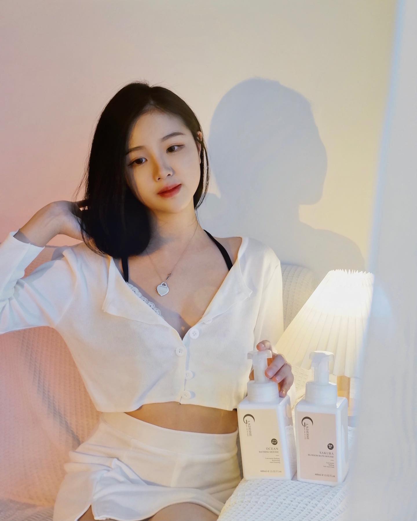 時尚穿搭女神「Janice」S級纖腰的火辣曲線讓人無法置信！超Ｑ笑容讓人戀愛-第1章-图片2