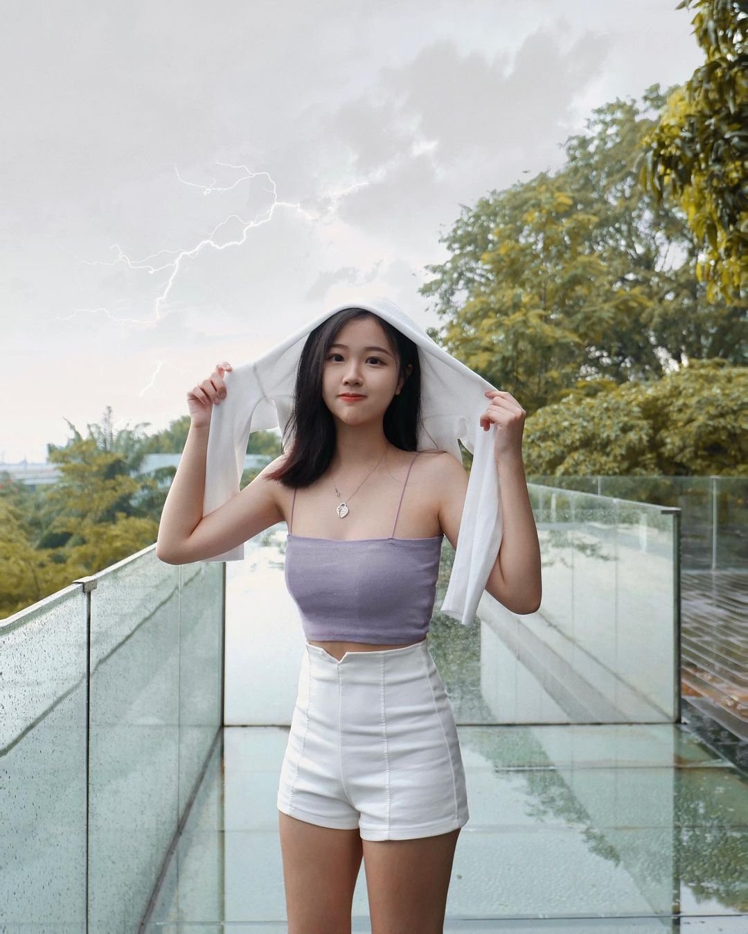 時尚穿搭女神「Janice」S級纖腰的火辣曲線讓人無法置信！超Ｑ笑容讓人戀愛-第1章-图片9