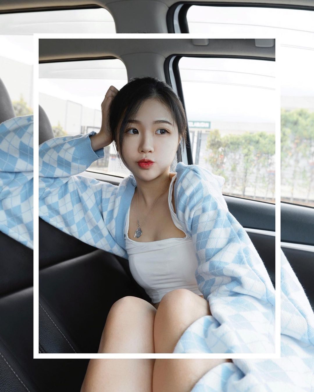 時尚穿搭女神「Janice」S級纖腰的火辣曲線讓人無法置信！超Ｑ笑容讓人戀愛-第1章-图片8