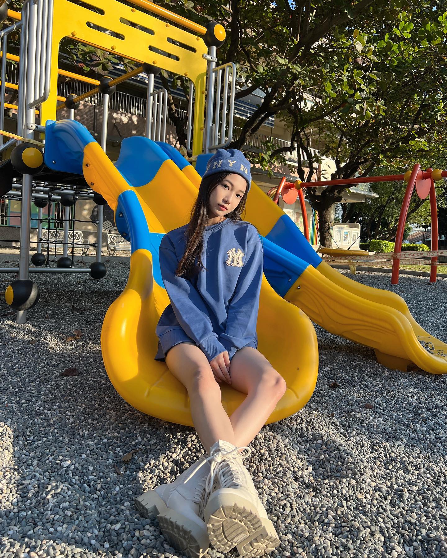 電眼正妹「郁欣」惹火美照充滿女人味啊！修長美腿太犯規了吧！呼之欲出好身材-第1章-图片2