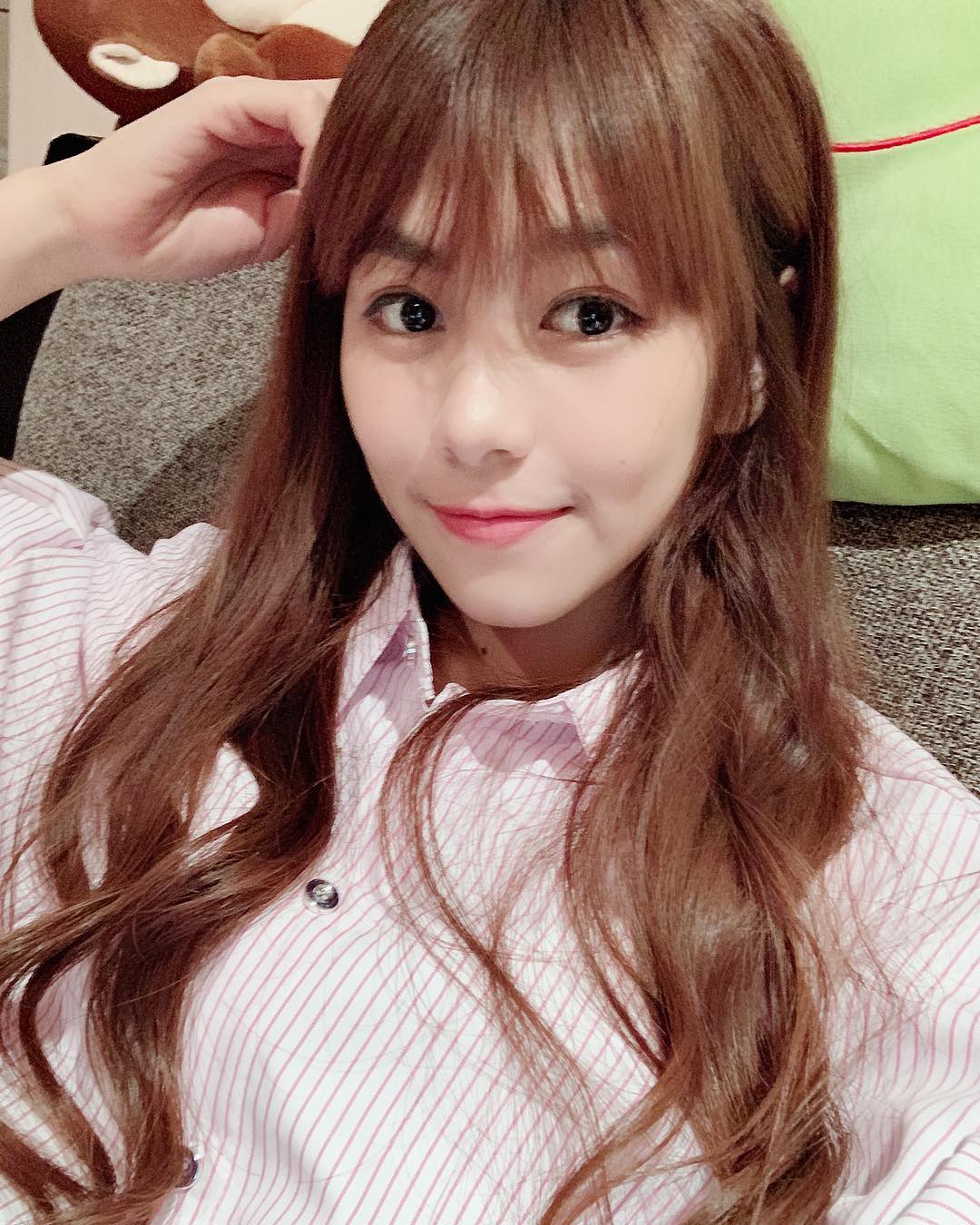 白嫩氣質美女「許孟甯」甜美笑容太加分，那雙美腿太驚人了！-第1章-图片3