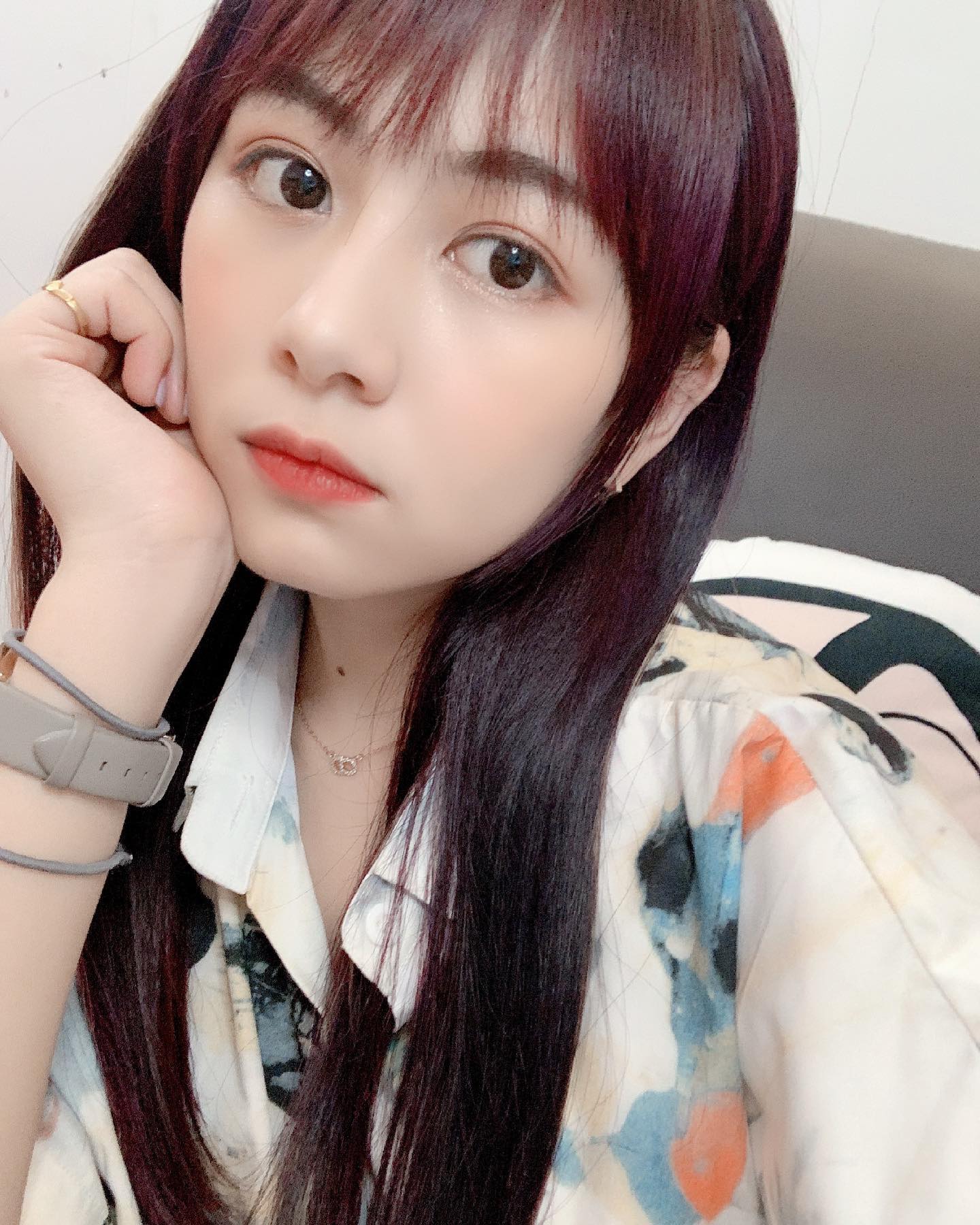 白嫩氣質美女「許孟甯」甜美笑容太加分，那雙美腿太驚人了！-第1章-图片7