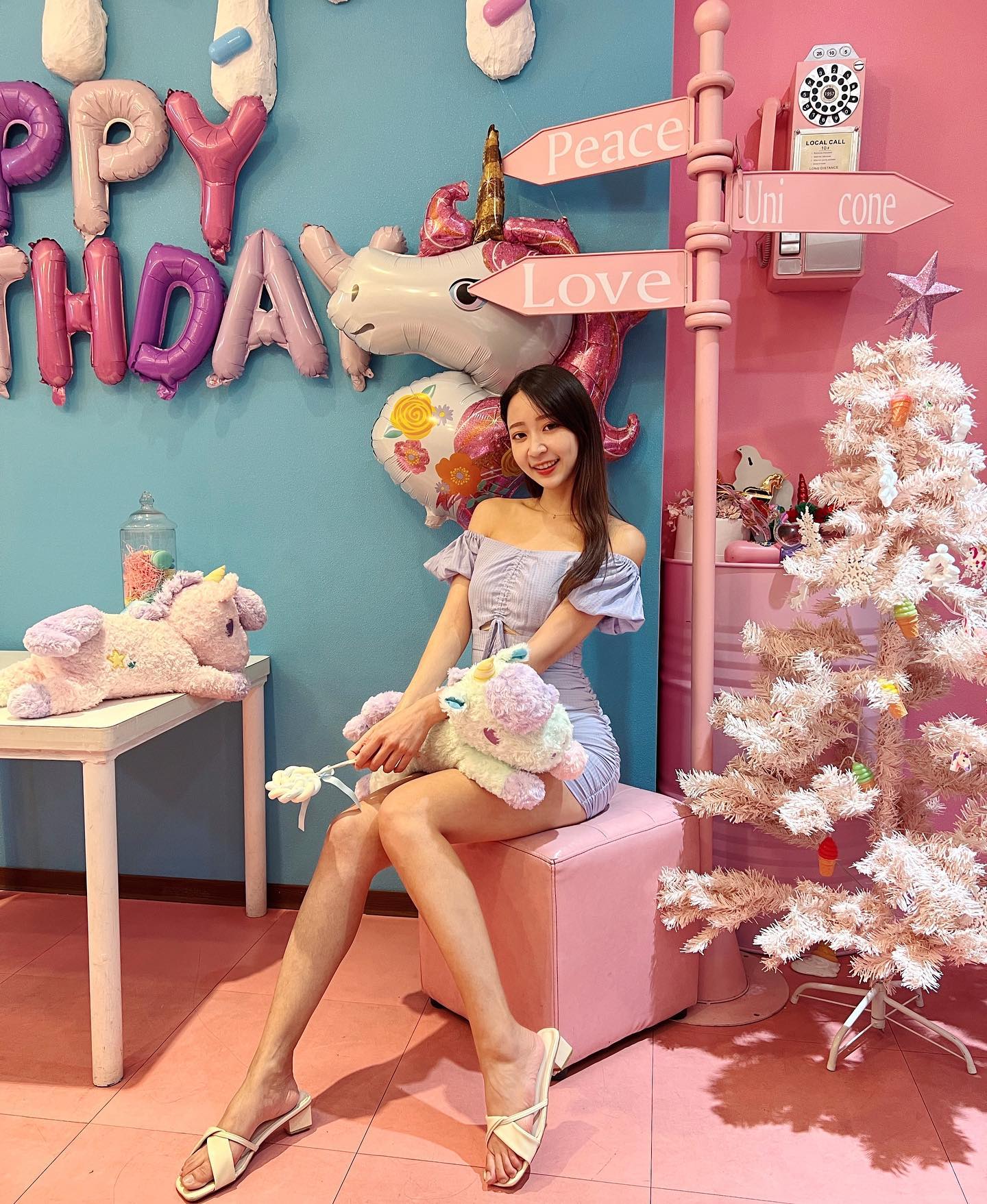 萌系正妹「漾漾」深藏不露的火辣曲線讓人好驚喜！白白嫩嫩簡直稱霸泳池的「海量」！-第1章-图片7