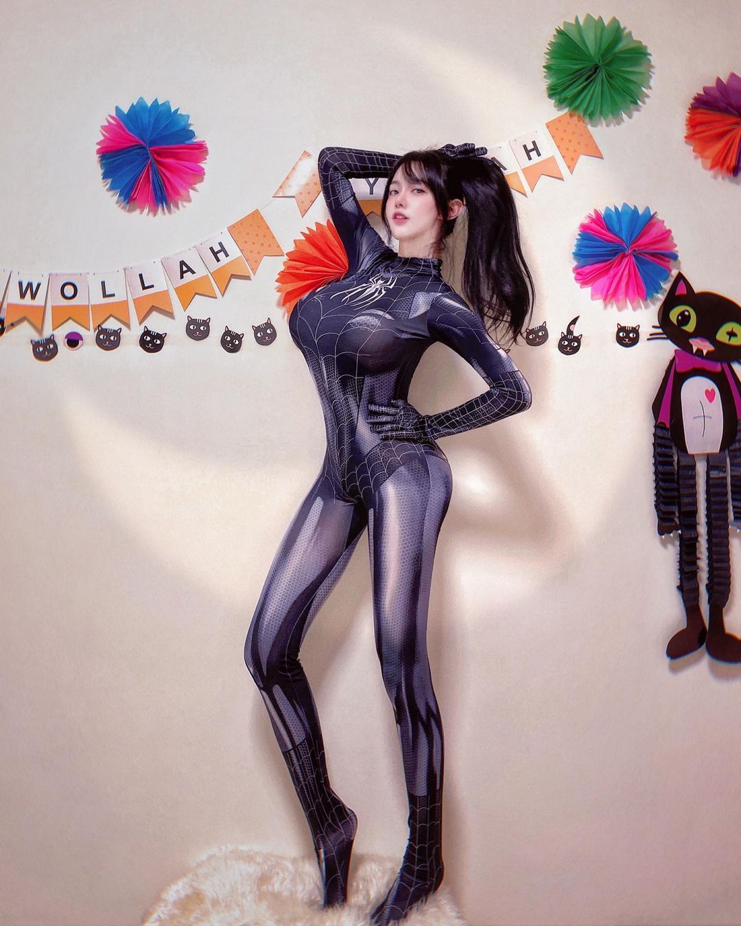 角色扮演引暴動！「IRIS 霍萱」絕美天使超迷人！胸前深溝快撐破！-第1章-图片9