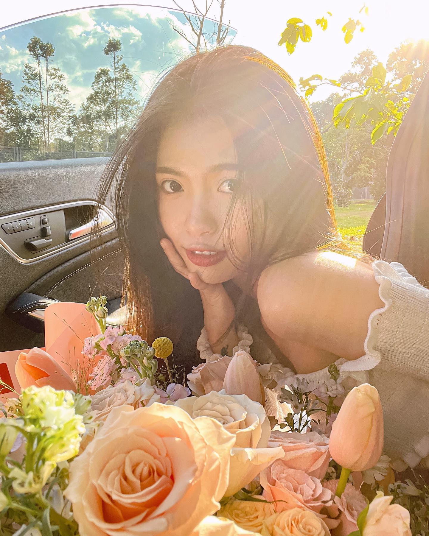 女神「邱蕙菁」身材曲線好驚人，渾圓緊實塞滿整個畫面，激起所有男人的保護慾！-第1章-图片10