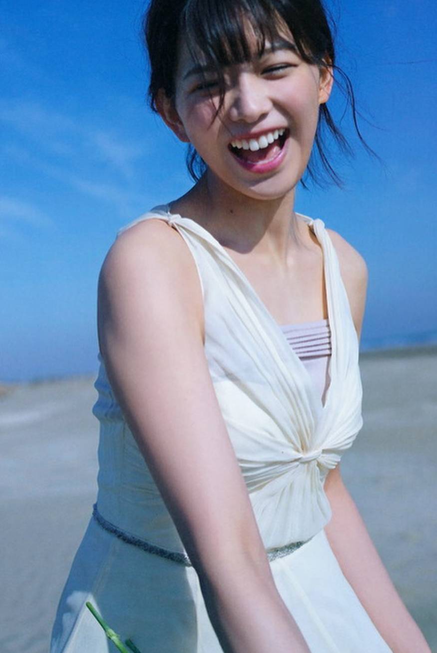 兼具美貌與身材渡邊理佐-第1章-图片8