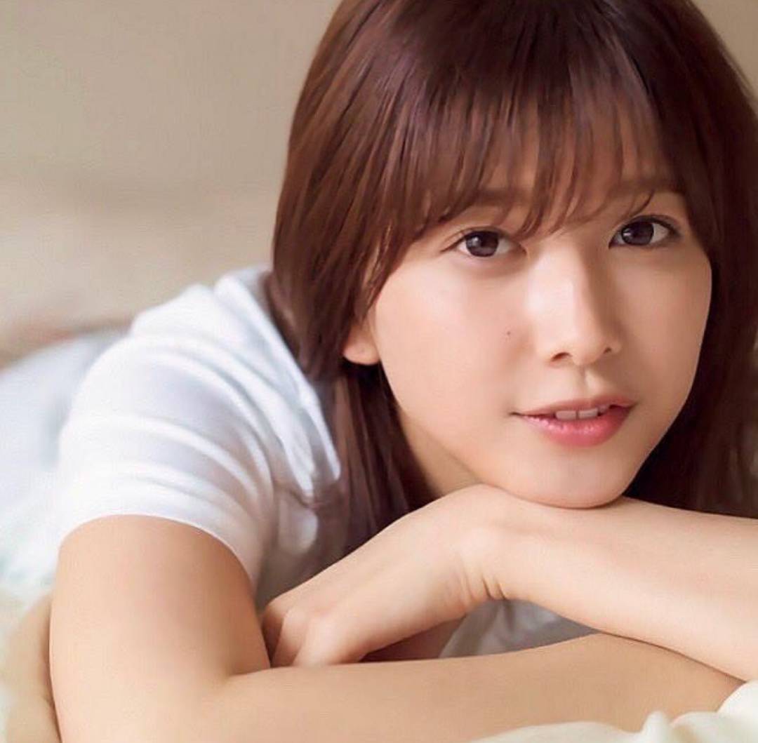 兼具美貌與身材渡邊理佐-第1章-图片11