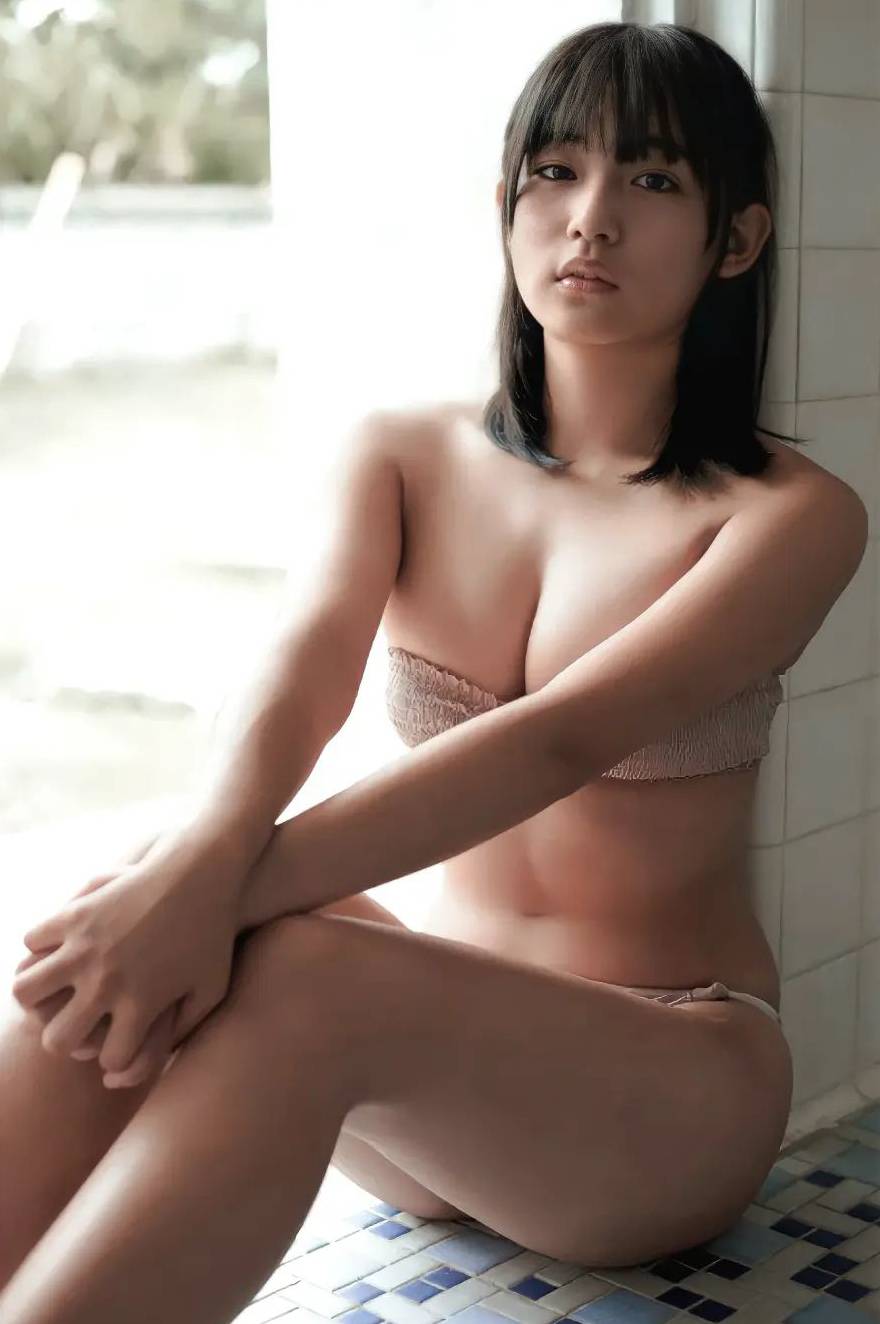 擁有傲人G罩杯又有好身材淺川梨奈-第1章-图片6