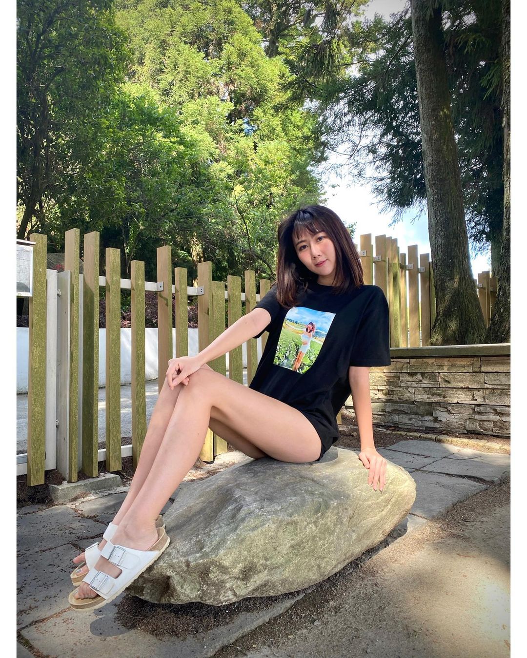 女友系正妹「軒軒」身材兇兇「臉蛋太甜了」這辣度回頭率簡直100趴呀-第1章-图片1