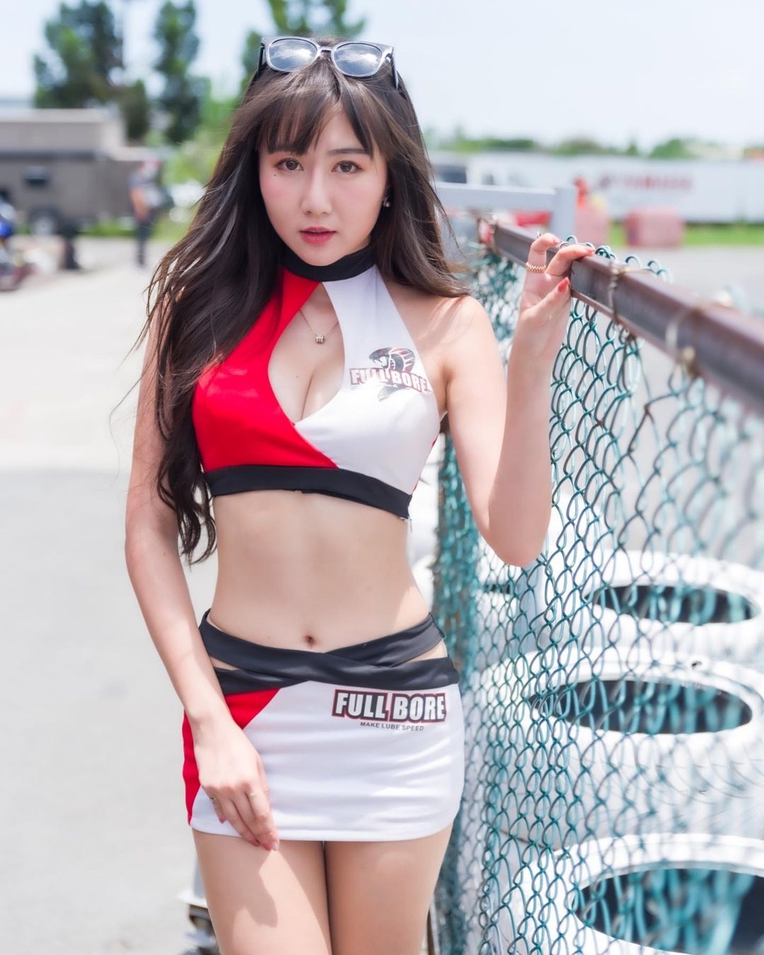 女友系正妹「軒軒」身材兇兇「臉蛋太甜了」這辣度回頭率簡直100趴呀-第1章-图片10