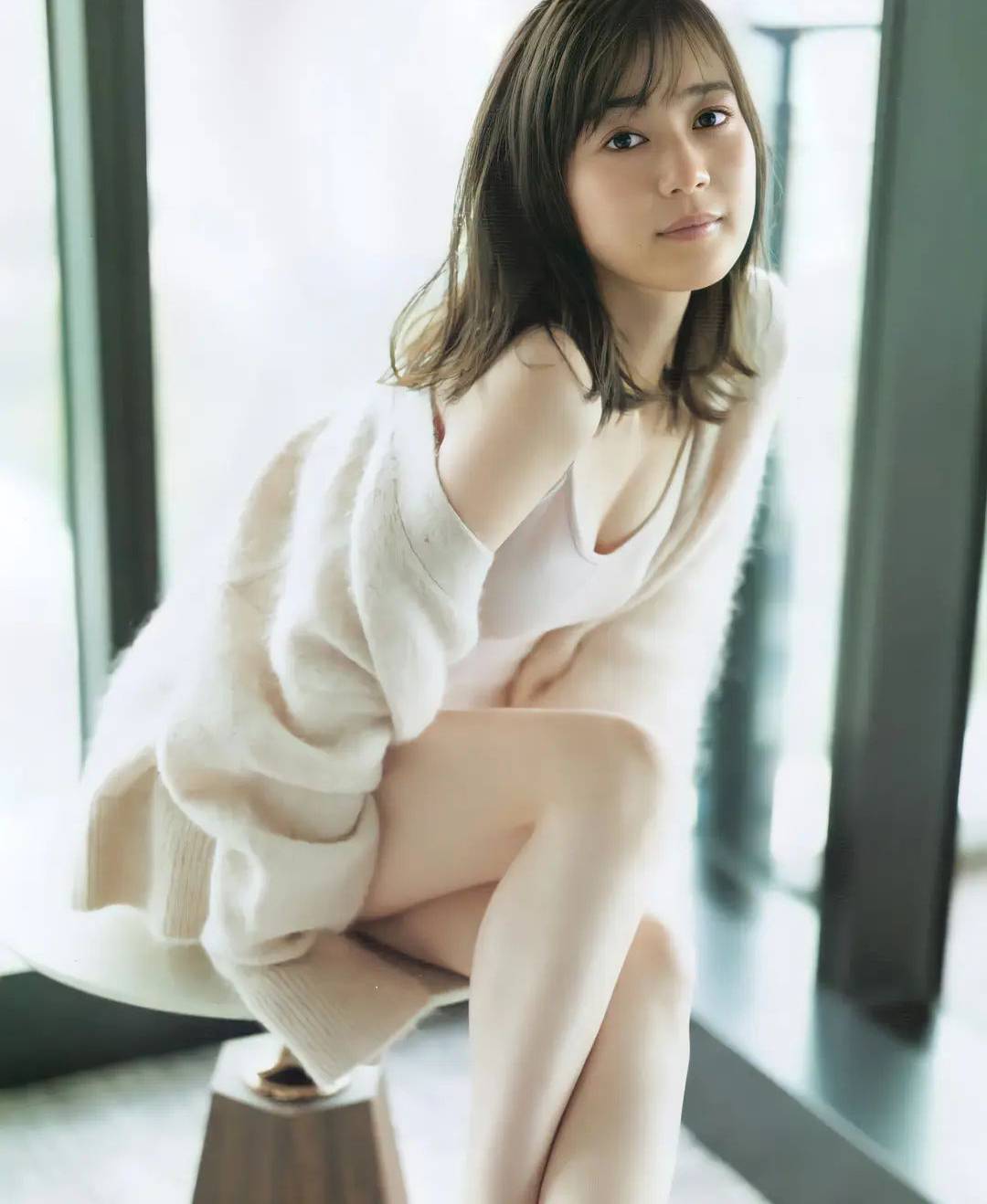 隱乳系女星銷售冠軍生田繪梨花-第1章-图片11