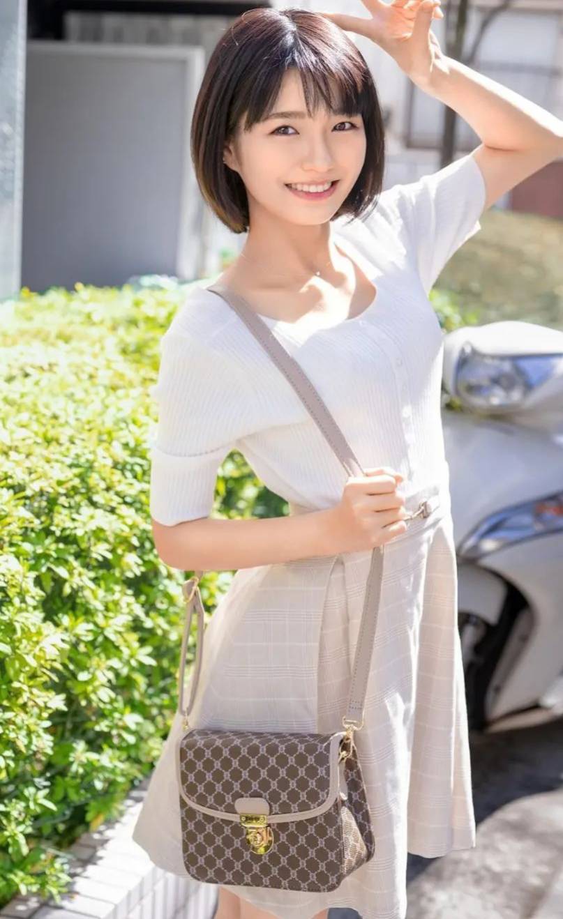 笑容甜美，極富戀愛感倉本菫(倉本すみれ)-第1章-图片7