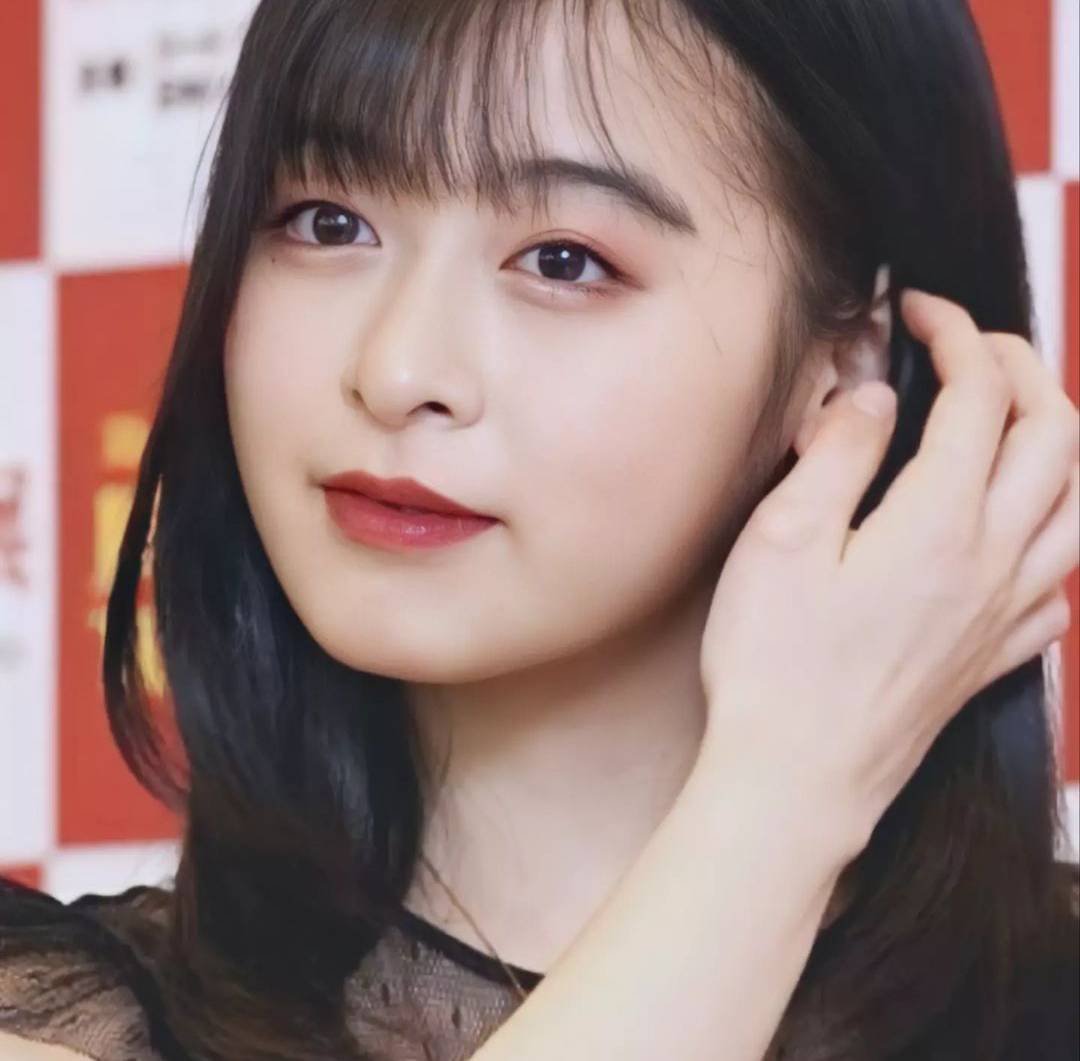 與家人外出而被星探挖掘森七菜-第1章-图片4