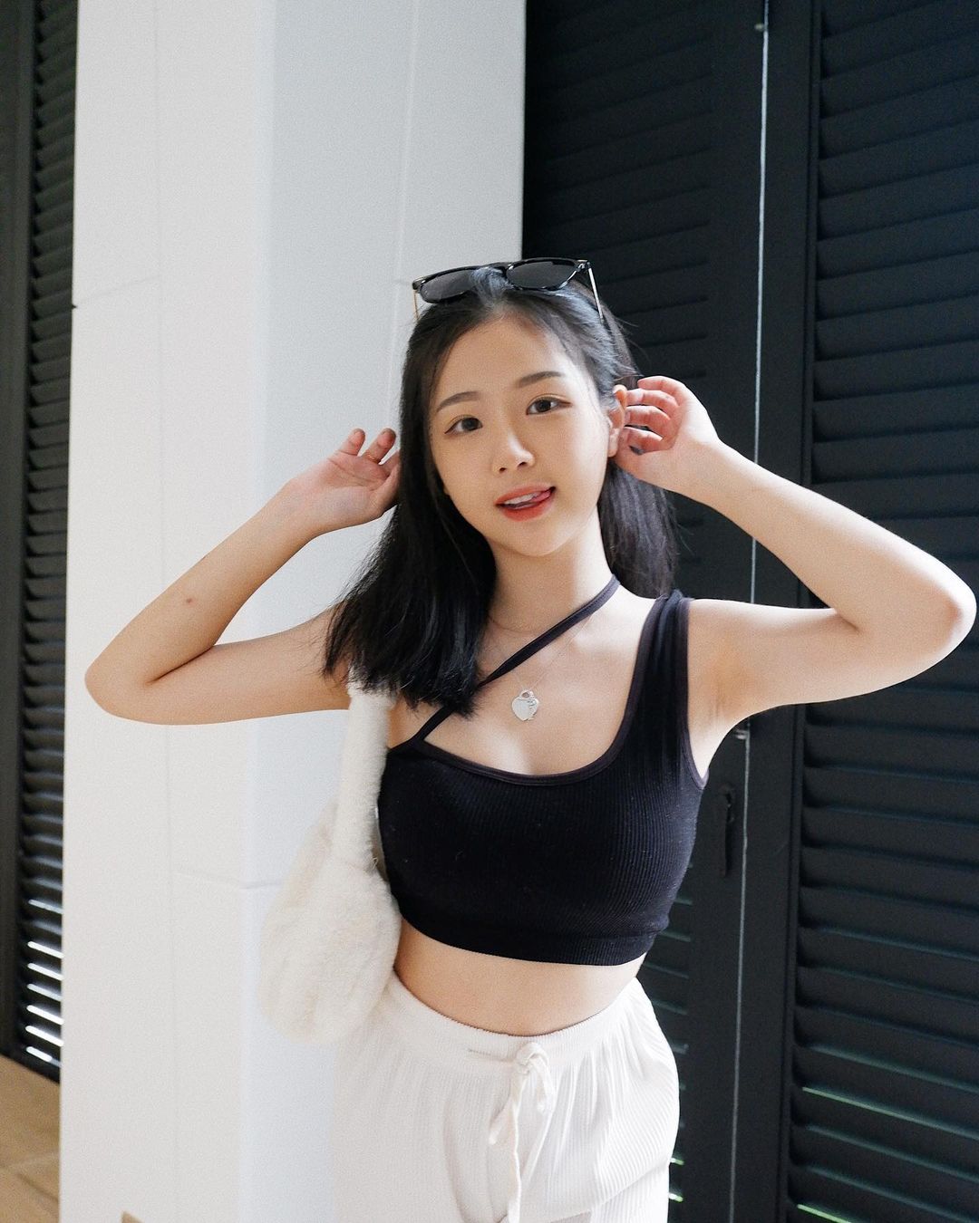 “Janice” super tempting “Little Wave陣” face-to-face, body curve exposed!-第1章-图片10