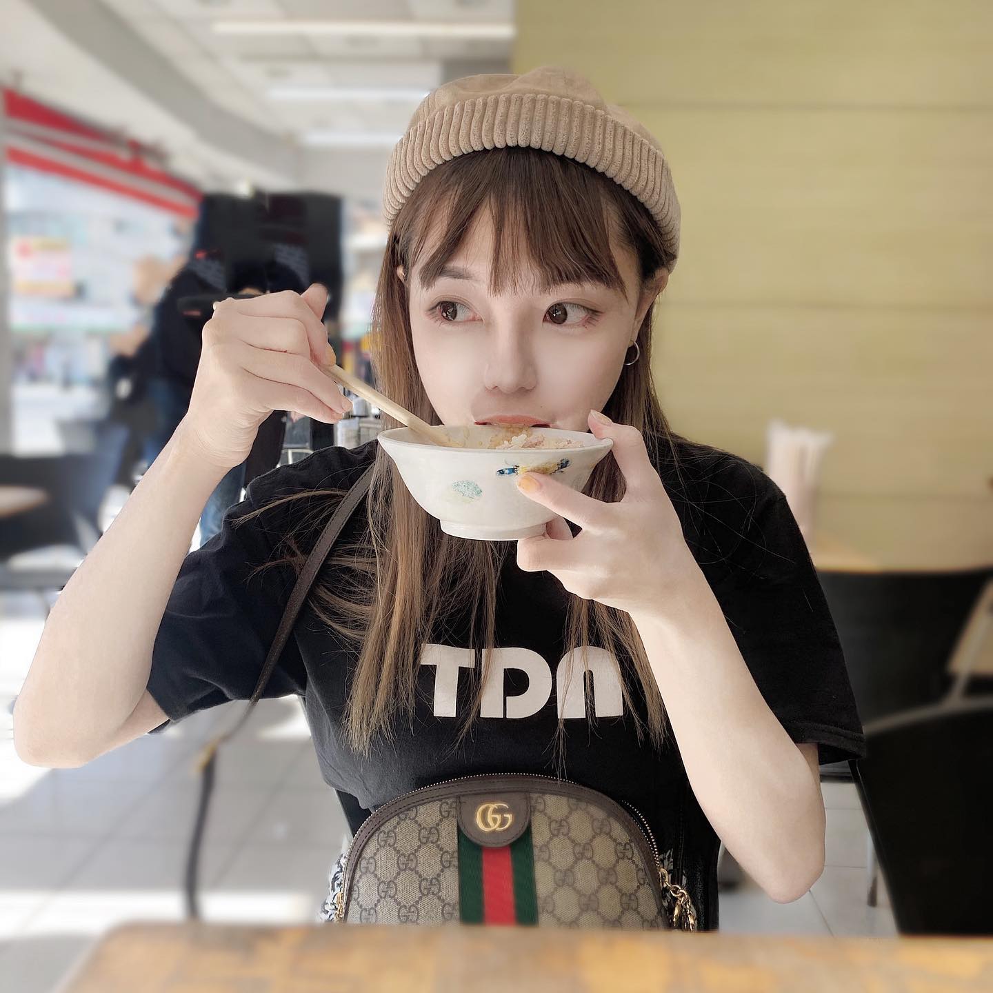 Long hair youth, short hair pure yo-第1章-图片2