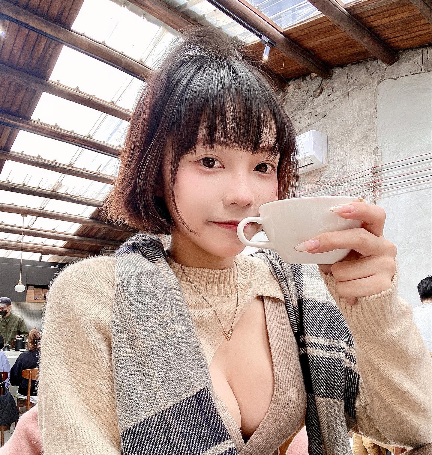 Long hair youth, short hair pure yo-第1章-图片13