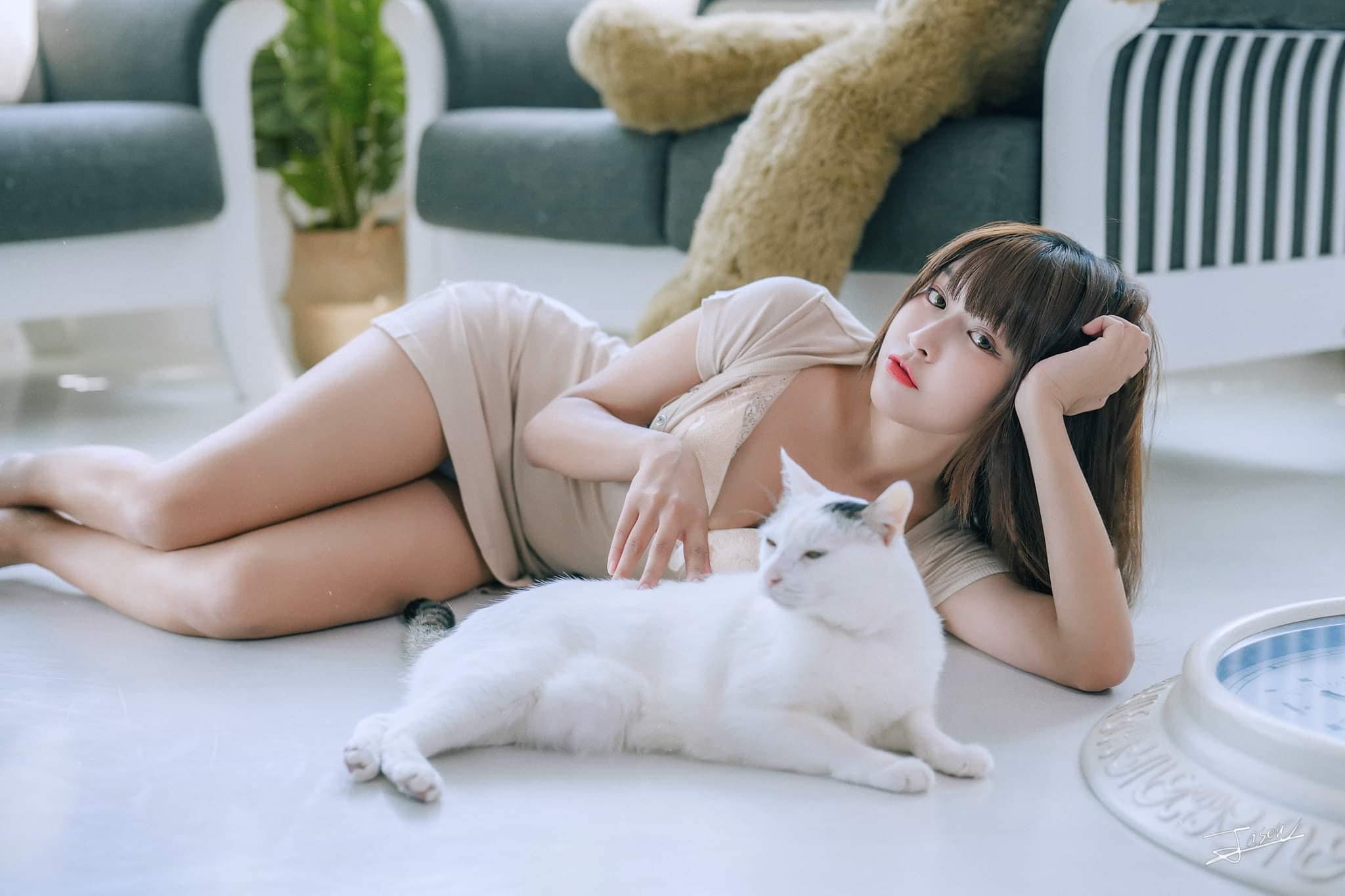 青春性感不足以形容的小云-第1章-图片27