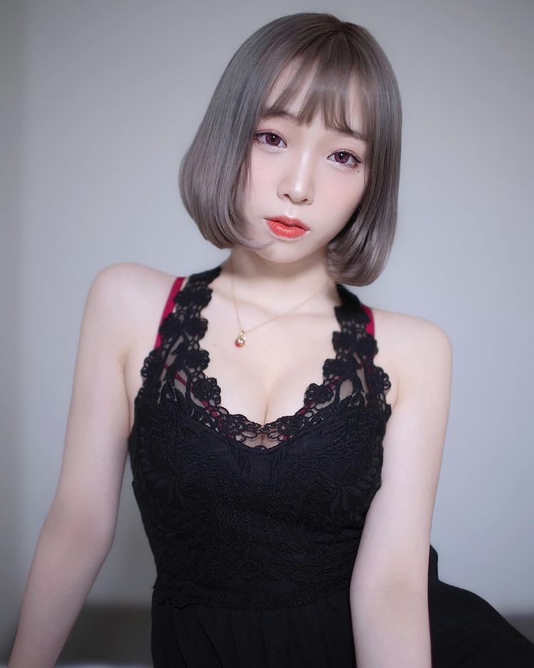 A puppet with a small face.-第1章-图片25