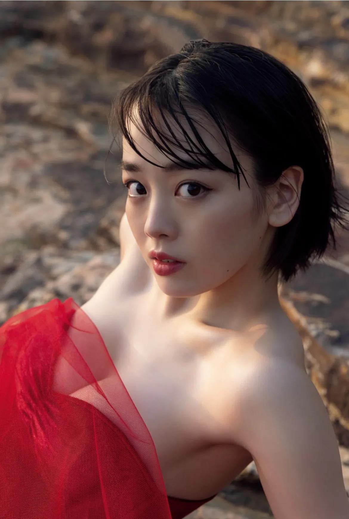 「登美丘大媽」隊長伊原六花清純甜美直擊心臟！俏麗性感才是真面目！-第1章-图片7