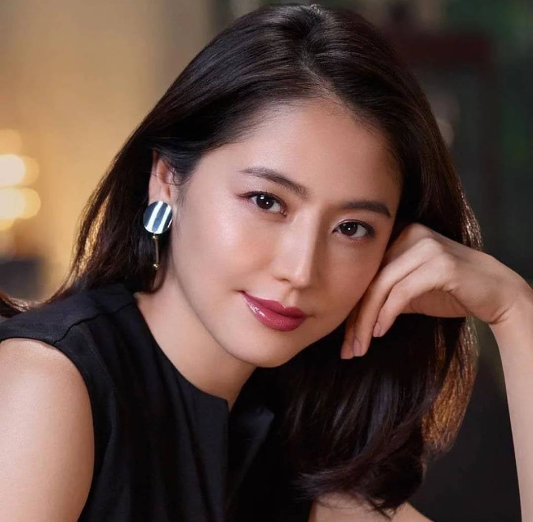 清純女學生模樣日劇女神長澤雅美-第1章-图片4