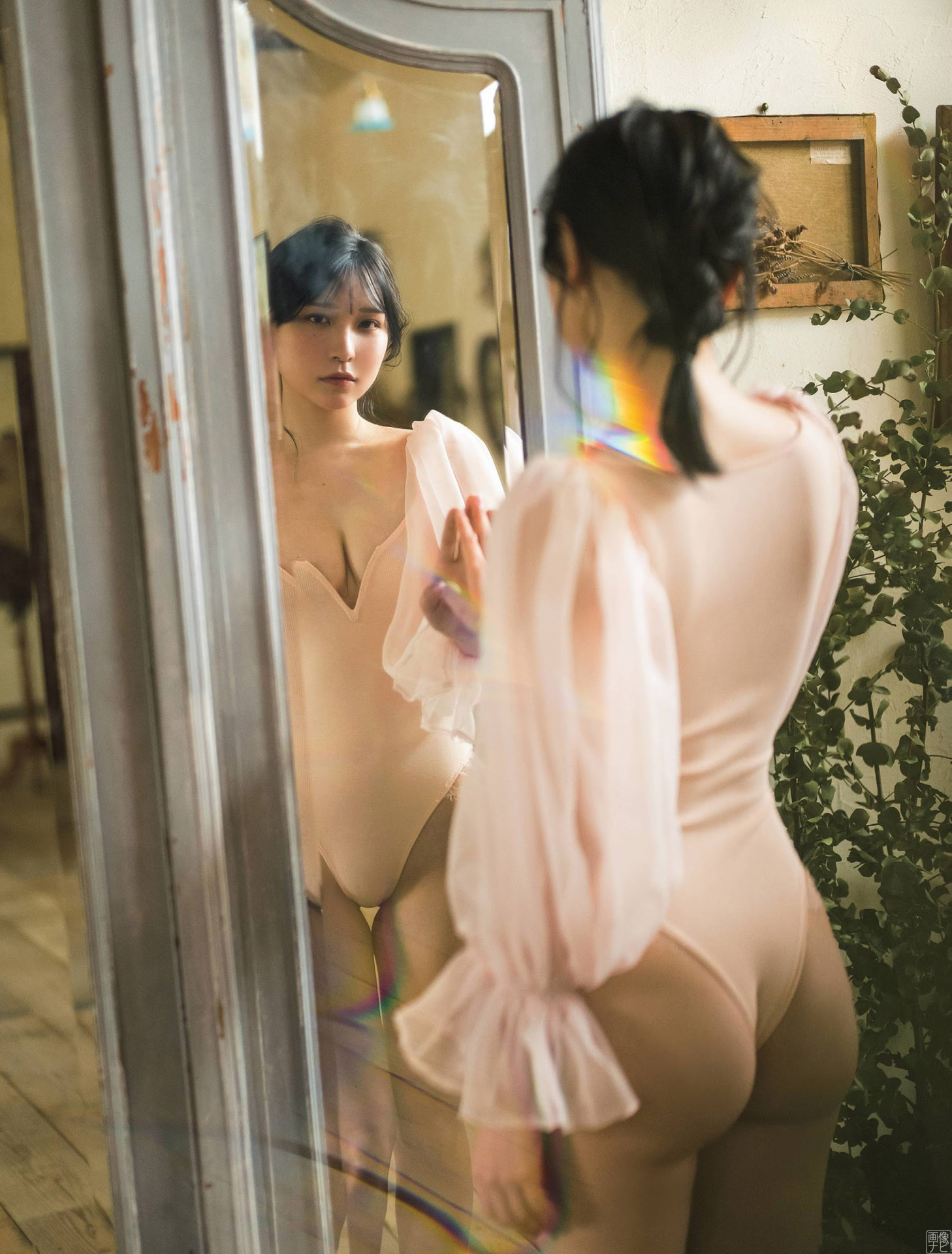 あまつまりな 2.5次元モデルの強烈なくびれと美尻2022/8/7追加 ここから-第1章-图片2