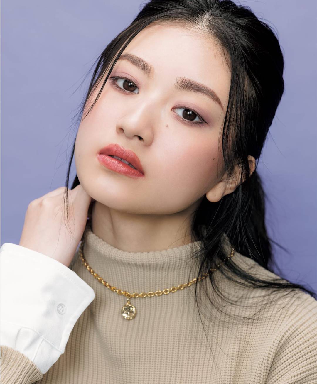花季般的年齡美麗的女演員吉田明裡-第1章-图片7