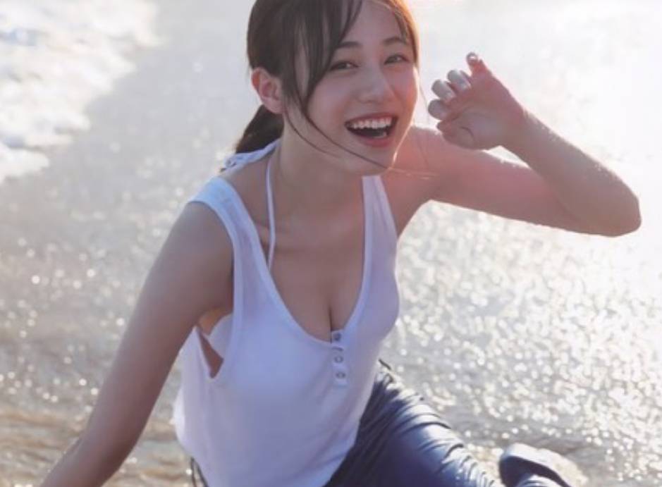 氣質的外表清秀臉龐令人喜愛伊藤美來-第1章-图片8