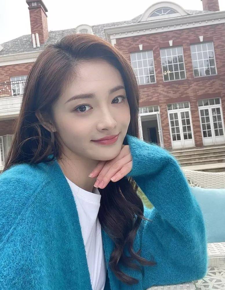 韓國女子團體I.O.I中唯一的中國成員周潔瓊-第1章-图片5