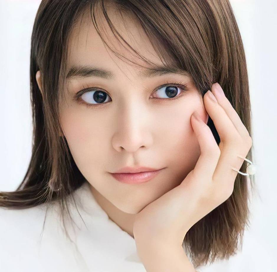 模特兒及演員並活躍於廣告、配音、廣播等領域桐谷美玲-第1章-图片7