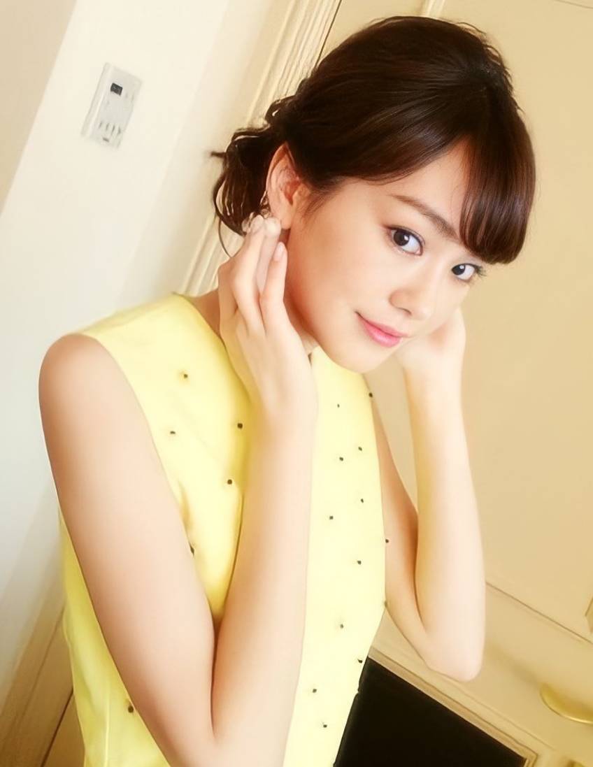 模特兒及演員並活躍於廣告、配音、廣播等領域桐谷美玲-第1章-图片2