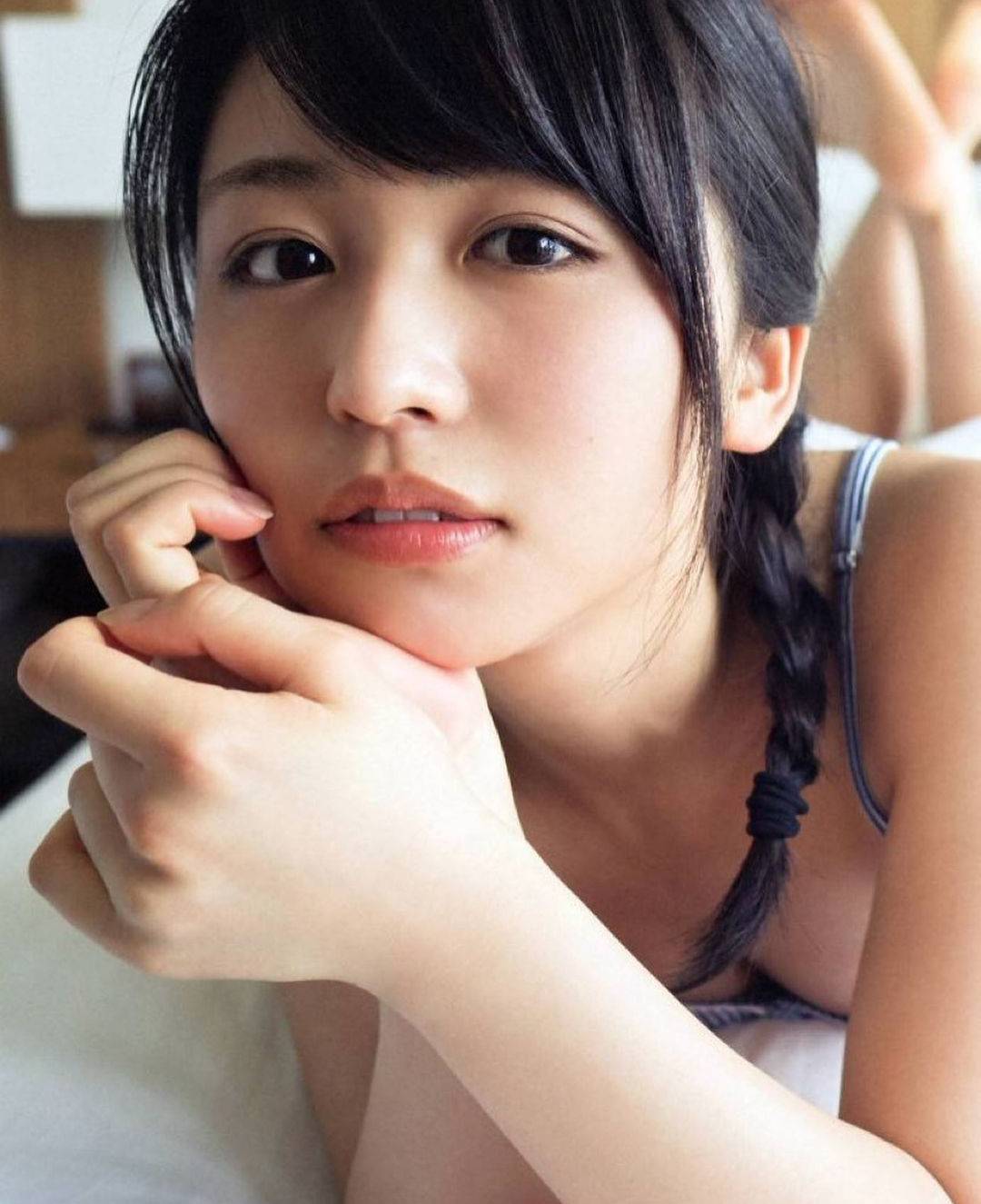 女性個人寫真集週榜銷量歷代第三位長濱禰留-第1章-图片8