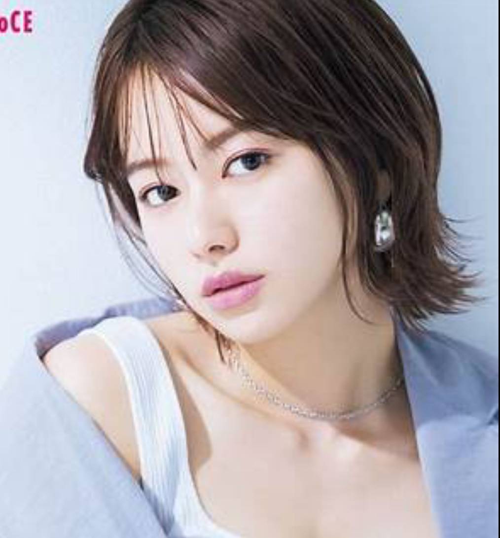 清純氣息與魅力性格兼具──山本舞香-第1章-图片6