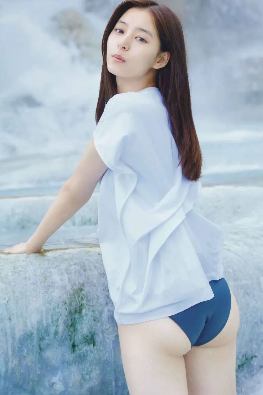 清純氣息與魅力性格兼具──山本舞香-第1章-图片5