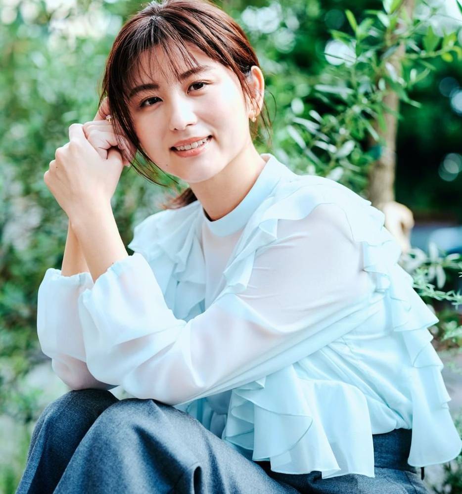 朝日電視台體育主播宇賀夏美