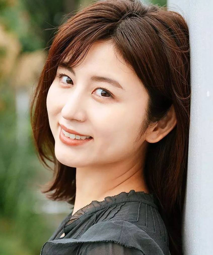 朝日電視台體育主播宇賀夏美-第1章-图片10