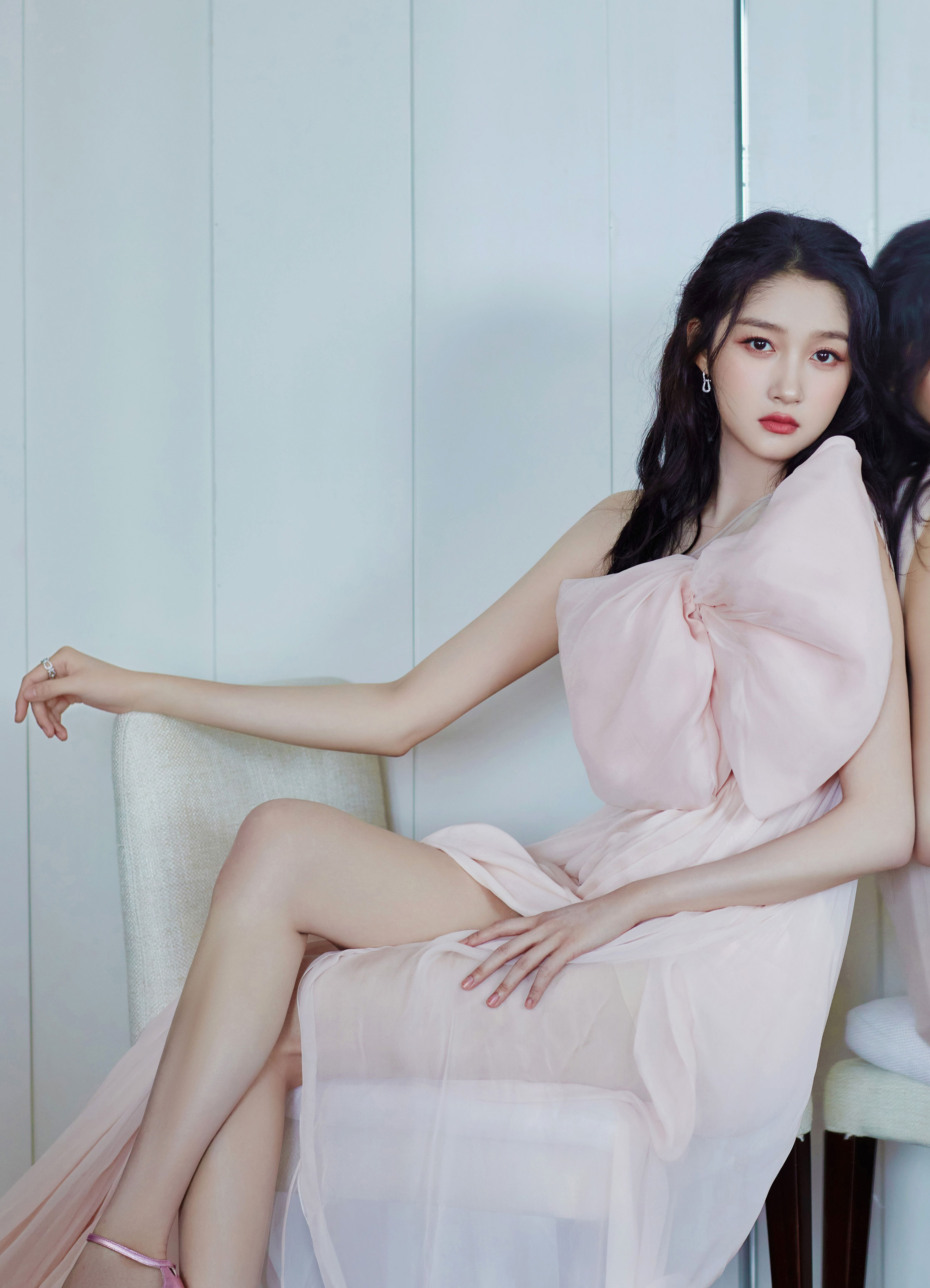 更勝容顏應美腿—關曉彤[高清套圖]-第1章-图片15